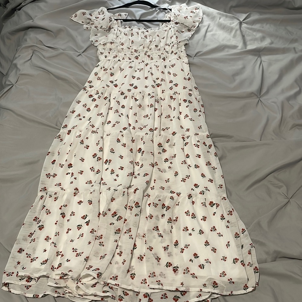 Summer Wanderings White Floral Flutter Sleeve Tiered Midi Dress